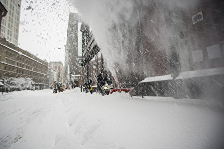 暴风雪尼莫袭美国东北部积雪最高3英尺6死65万断电 大纪元