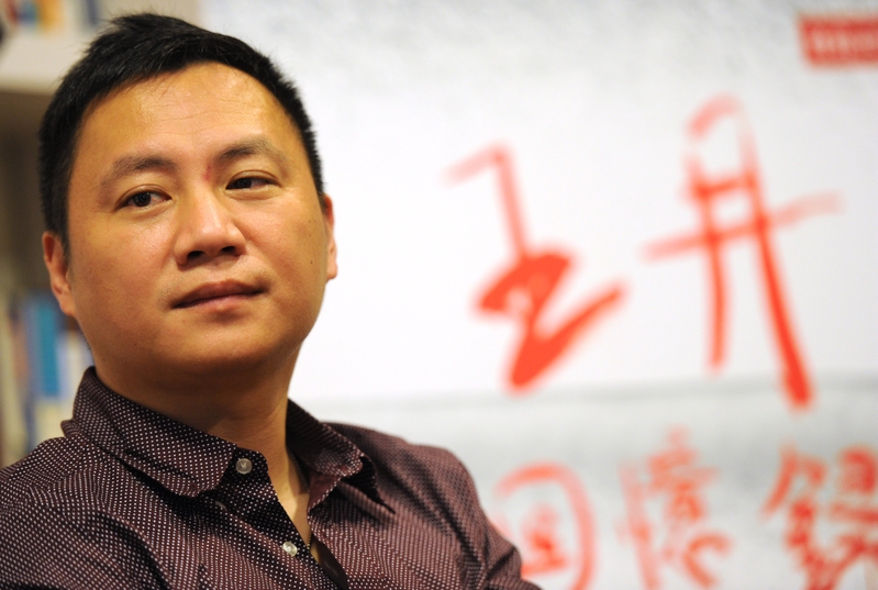 王丹与父母在台湾团聚过年 | 大纪元