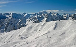 30年罕見大雪飄落法國 厚7米破世界記錄