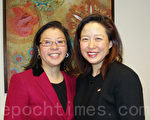 亞太商會第二任主任Denise Yee（左）和第三任主任Frances Wang合影 （攝影：陸查理/大紀元）