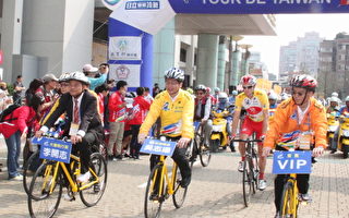 2013国际自由车环台赛桃园站开幕