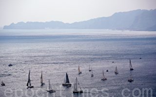 台琉国际帆船赛　基隆海上点缀如画