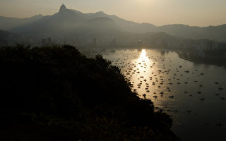 组图：巴西里约博塔弗戈湾夕阳风光