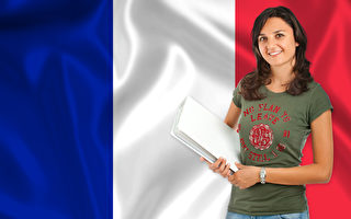 法国国家为每个大学生承担多少费用？