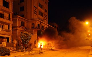 埃及暴力冲突 7死逾600伤