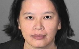华裔女子涉信用卡诈骗被捕