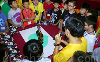 飛行器機器人夏令營  玩具與科技啟發思考力