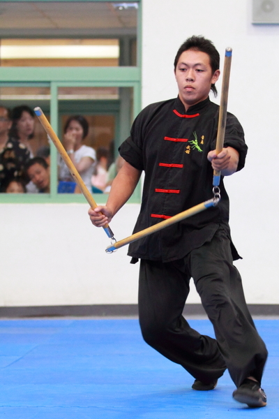 2013年新唐人第四屆「全世界華人武術大賽」亞太初賽男子器械組選手張又升。(許基東/大紀元) 
