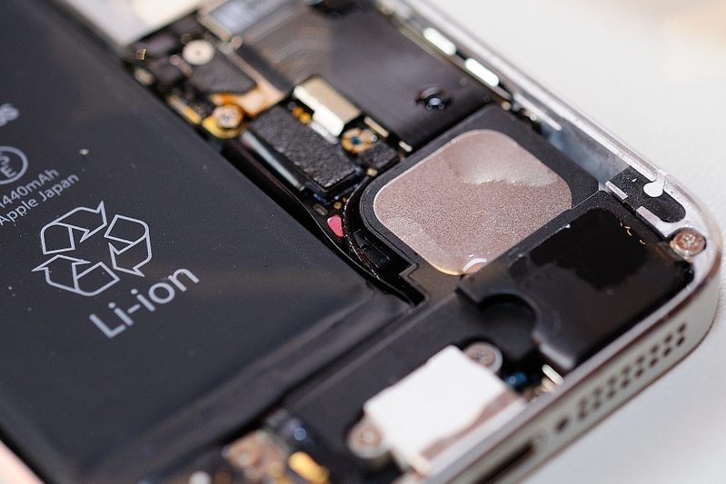 手机维修参考指南行前必看 Iphone 台湾大哥大 智慧手机 大纪元