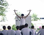 寇家瑞記者會上的打鼓照片。(圖/公視提供)
