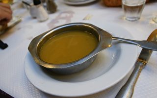 巴黎百年老店卖靓汤 每碗1欧元