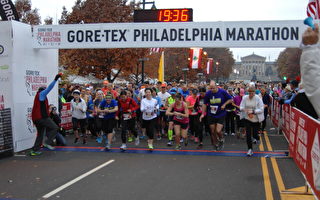组图：费城马拉松赛超3万人开跑  埃俄夺冠