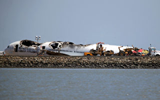 造成3人死亡182人受傷的韓亞航空，經美國飛安調查結果顯示，機師李強國因壓力大，使用目視進場釀災。(Justin Sullivan/Getty Images)