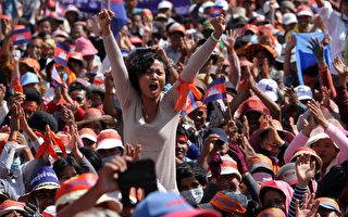 柬埔寨反对党50万人抗议洪森选举舞弊 促其下台
