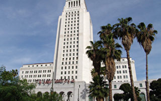 洛杉矶城市雇员新年加薪 争议仍在