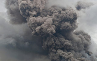 印尼火山再喷发 至今疏散2万人