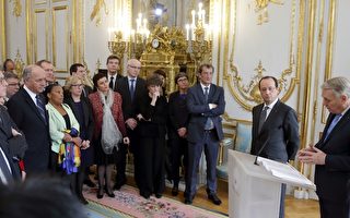 奧朗德總統：減少法國人的稅收 進一步幫助企業