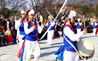 庆新年 首尔搞40多种民俗表演