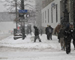 美东北降大雪 断电乱交通