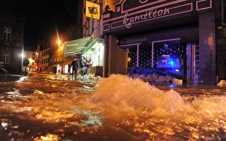 暴風雨連續襲擊法國西北部   洪災肆虐