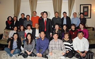 图片新闻：葛怀中将参选Travis县司库