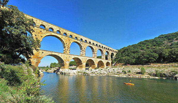 嘉德水道橋 最崇高的建築樂章 二 古羅馬 旅遊 景點 大紀元