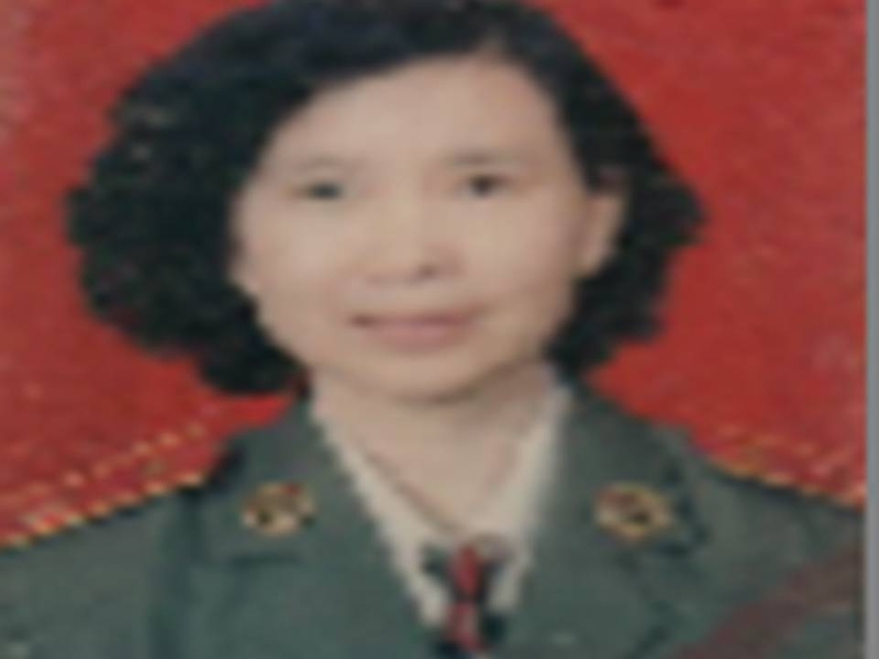 李莉