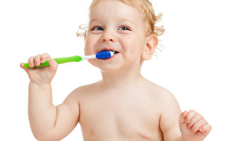超音波洗牙刷杯 “宝贝杯”呵护您家中的宝贝