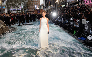 《諾亞方舟》倫敦首映 群星步「水毯」