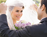 調查發現，加拿大草原省居民婚禮平均消費高達2.7萬元，全國居冠。（fotolia）