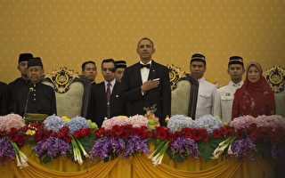 奥巴马抵吉隆坡 48年来首名美国总统访马