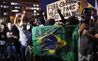 距世足赛仅1个月 巴西各地罢工示威