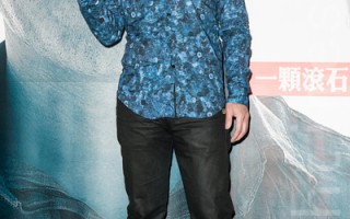 歌手赵传6月3日在台北举行发片记者会，并在现场演唱新歌《一颗滚石》。（陈柏州／大纪元）