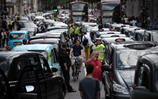 抗議Uber搶生意 歐洲出租車大罷工