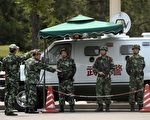 6月12日,大陆官媒专门转载了一篇描述上个世纪90年代江泽民决定中共和越南实现关系“正常化”的文章。当前,中南海博弈十分激烈,江派势力节节败退,大陆官媒强调江泽民对越关系的“贡献”,暗示江以前对越南出让土地卖国,再次释放江失势的信号。(图片来源:Getty images)
