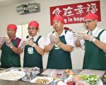 友善夢田割稻趣  推出越光米漢堡