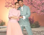 张耀扬（右）今年年初到台湾为王若琳的MV跨刀，饰演一对情侣。（台湾索尼提供）