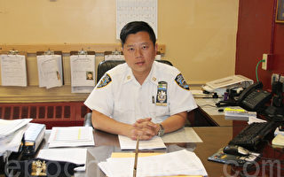 布碌崙72分局首位华裔局长上任