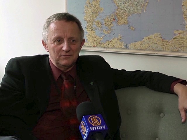 瑞典国会议员Staffan Danielson:联合国和其它组织应该立即介入和阻止活摘器官。(明慧网)