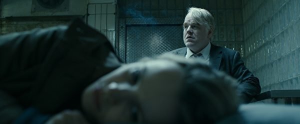 霍夫曼生前遺作《諜報風雲》(A Most Wanted Man,又譯:最高通緝犯)劇照。(原子印象提供) 霍夫曼生前遺作《諜報風雲》(A Most Wanted Man,又譯:最高通緝犯)劇照。(原子印象提供)