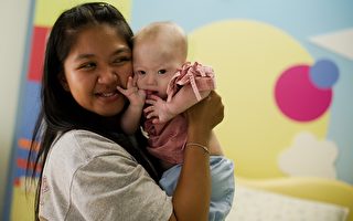 泰国代孕母亲产弱智婴 澳洲夫妇否认知情