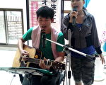 馬來西亞青年黃志豪以音樂愛台灣