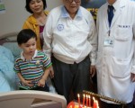苗醫微創關節置換 90歲爺爺5天康復