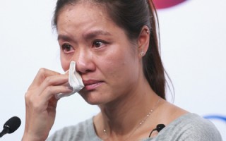 膝盖伤重难返 李娜宣布退休