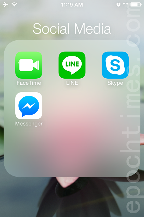 使用免費通話App,如Google Voice、WhatsApp、Skype、FaceTime、Line或是Facebook Messenger等,和親友通話,可以省下一筆龐大的長途或是國際通話開支。(凌妃/大紀元) 使用免費通話App,如Google Voice、WhatsApp、Skype、FaceTime、Line或是Facebook Messenger等,和親友通話,可以省下一筆龐大的長途或是國際通話開支。(凌妃/大紀元)