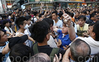 中共启动特务及黑社会袭击参与香港雨伞革命民众