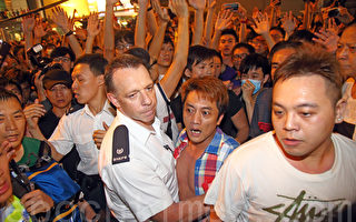 中联办组千人特务队来香港闹事
