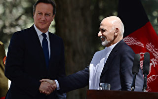 英国首相卡梅伦突访阿富汗