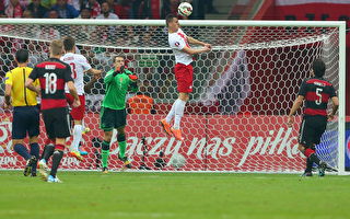 世界杯冠军折戟 德国男足0-2负波兰