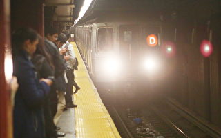 紐約地鐵再現命案 61歲華裔遭推下月台